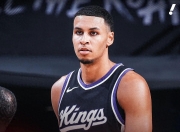 问鼎-穆雷赛事官方发布绝杀新规，湖人争议不断！的简单介绍