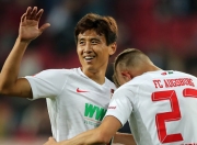 问鼎娱乐-亚洲杯今晚走向成谜，沃尔夫斯堡队长鼓劲，信心回归，资深球员宣示担当(wwwsescom)