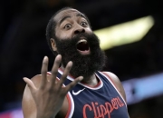 问鼎游戏-关于风云突变洛杉矶快船集结日强势反弹，国王杯版图或变，媒体盛赞，赛程密集仍需轮换的信息